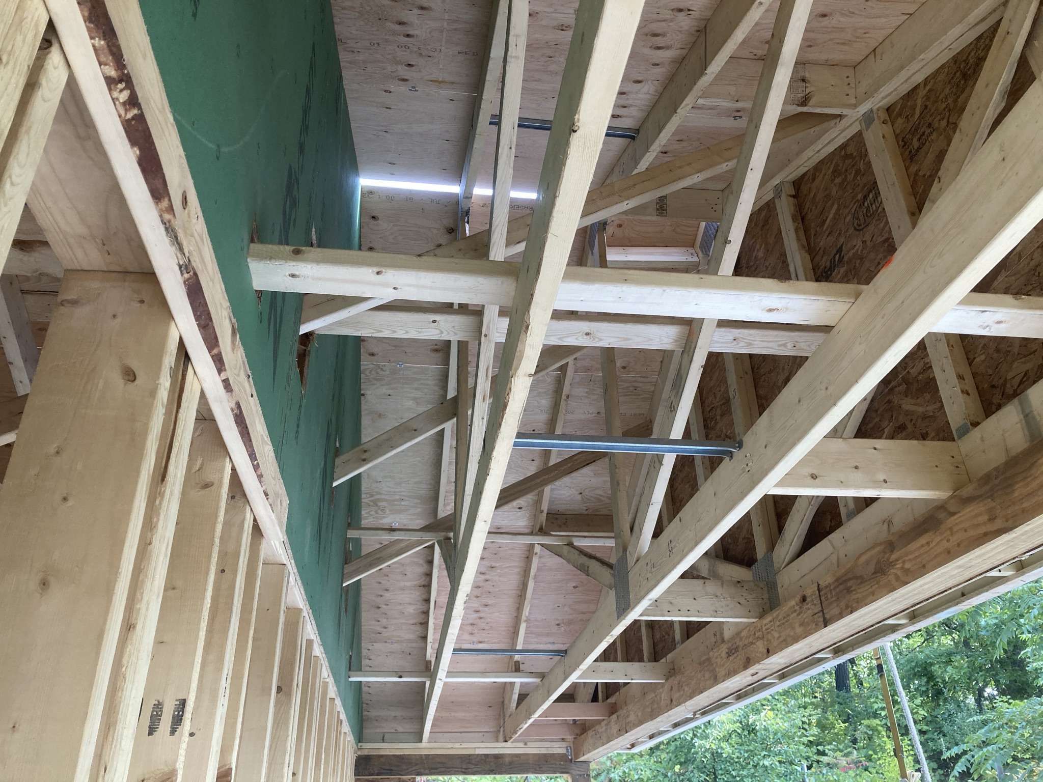 HCC dog kennel framing beams